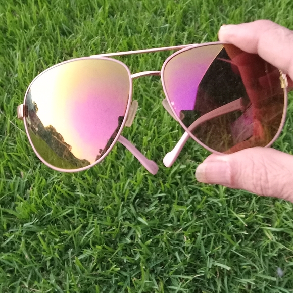 Jessica Simpson Sunglasses Aviators - Picture 1 of 1